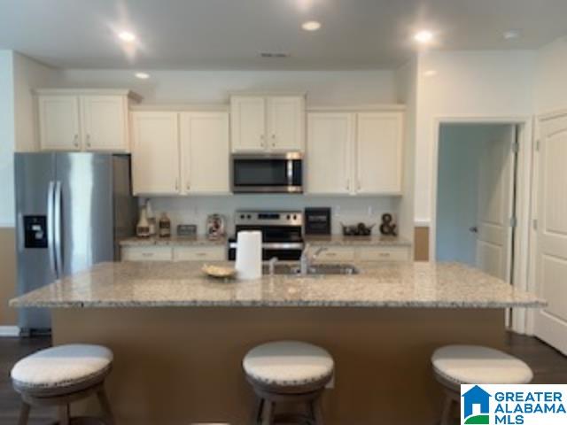 786 Valley Circle Leeds, AL 35094 - Photo 6 of 20