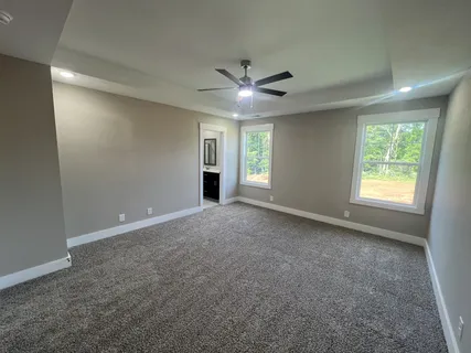 $324,400 | 331 Cardinal Crk Drive, Clarksville, TN 37040
