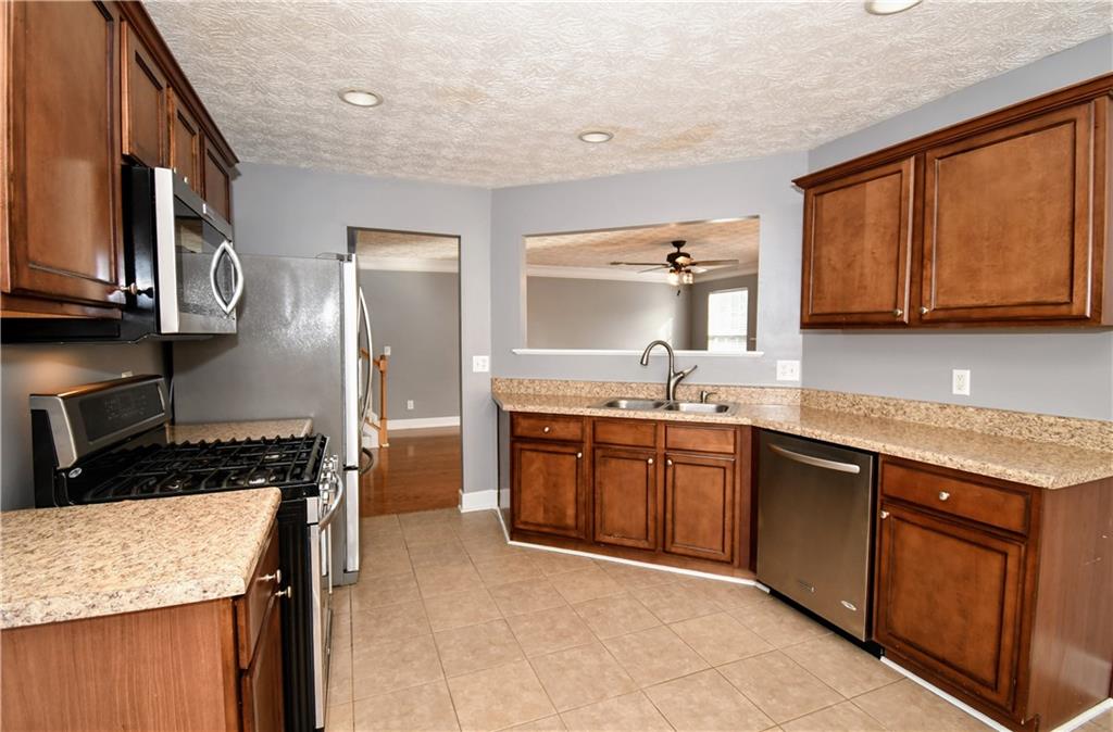 273 Carrington Way Canton, GA 30115 - Photo 13 of 26
