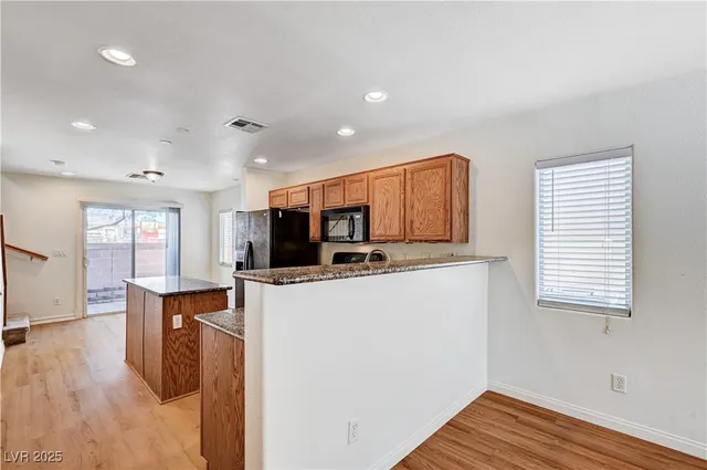 $1,895 | 9506 Diamond Bridge Avenue, Las Vegas, NV 89166