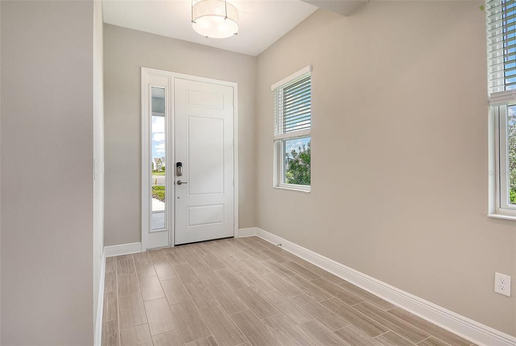 13908 Painted Loop Parrish, FL 34219 - Photo 6 of 42