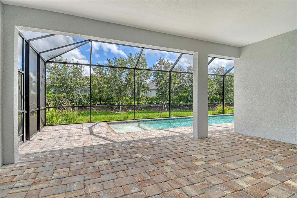 13908 Painted Loop Parrish, FL 34219 - Photo 9 of 42