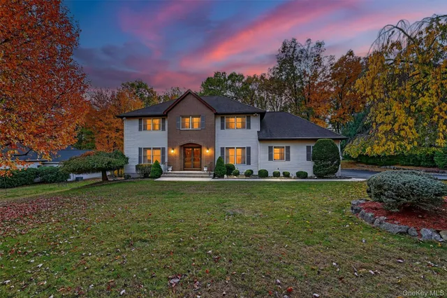 $972,000 | 6 Phillips Drive, Stony Point, NY 10980