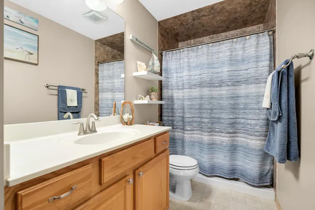 $370,000 | 601 Dillon Avenue North, Montrose, MN 55363