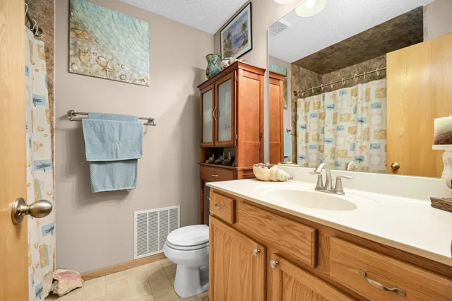 $370,000 | 601 Dillon Avenue North, Montrose, MN 55363