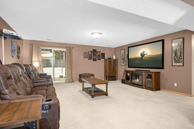 $370,000 | 601 Dillon Avenue North, Montrose, MN 55363