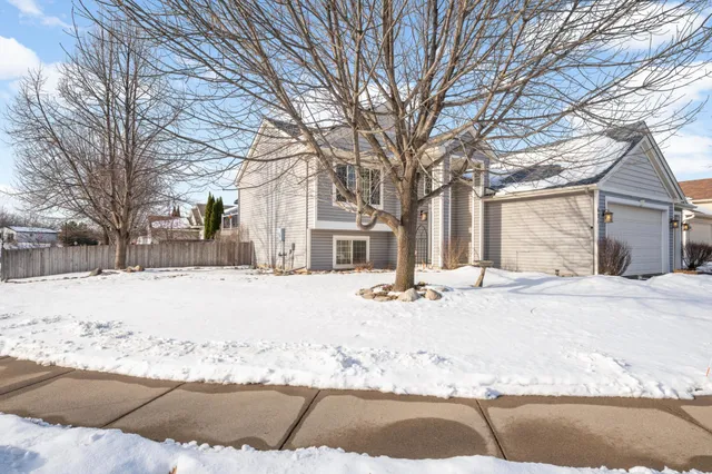 $370,000 | 601 Dillon Avenue North, Montrose, MN 55363