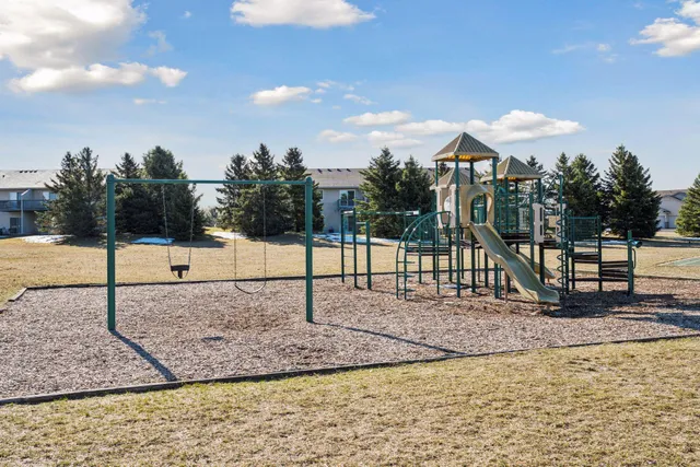 $215,000 | 497 19th Place Southeast, Cambridge, MN 55008