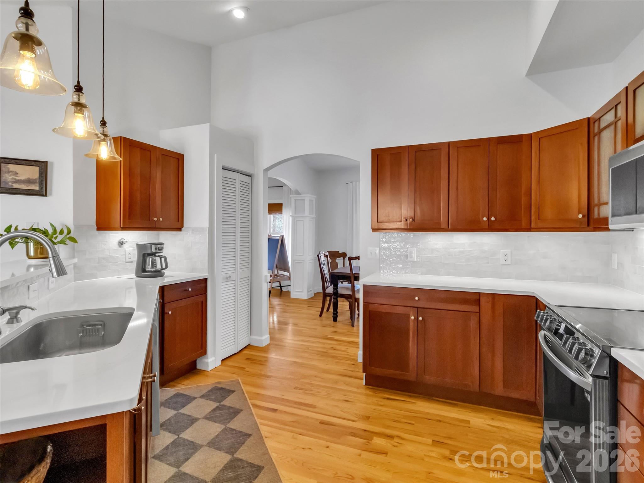 523 Brandywine Road Waynesville, NC 28786 - Photo 8 of 46
