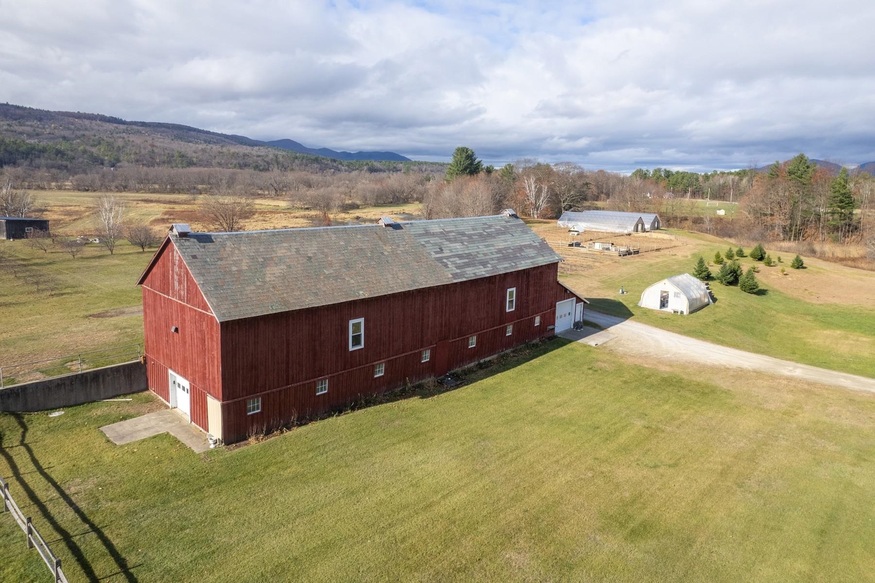 2636 Highway 3 Pittsford, VT 05744 - Photo 7 of 55