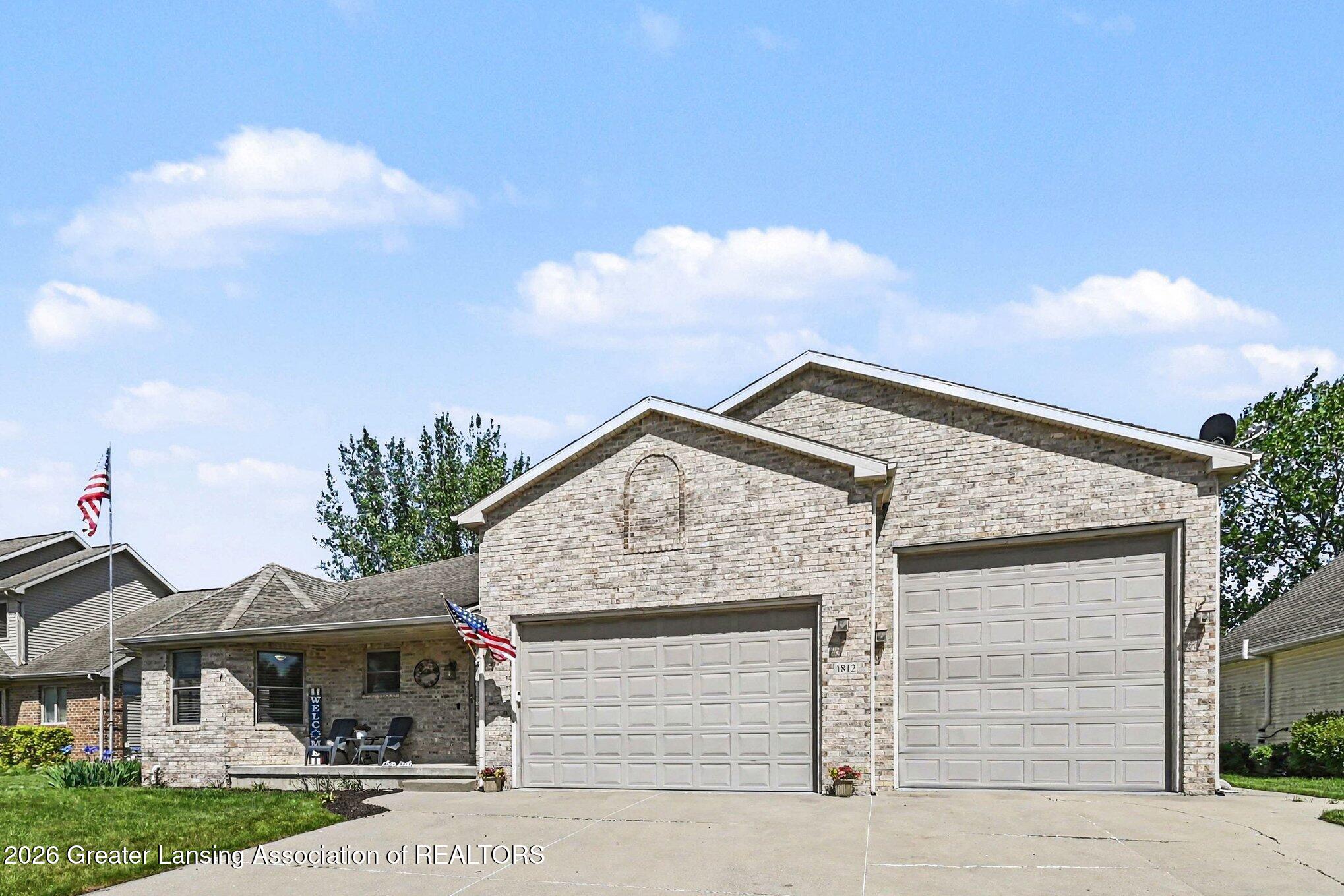1812 Schoolhouse Road Lansing, MI 48917 - Photo 2 of 46 003_file_6958
