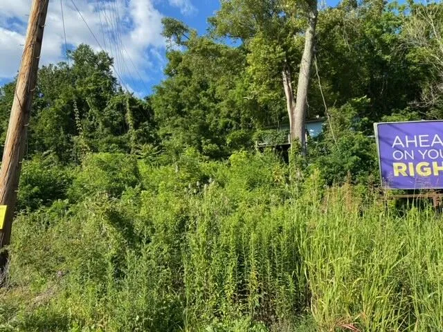 $1,300,000 | 1323-1385 Island Road, Bristol, VA 24201