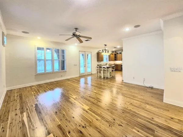 $5,000 | 3817 West Tacon Street, Tampa, FL 33629