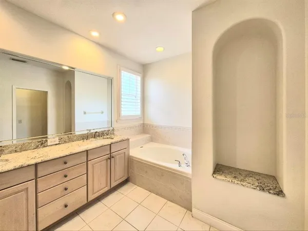 $5,000 | 3817 West Tacon Street, Tampa, FL 33629