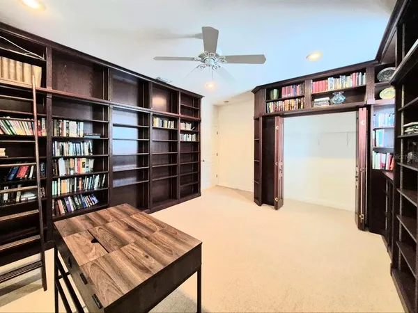 $5,000 | 3817 West Tacon Street, Tampa, FL 33629