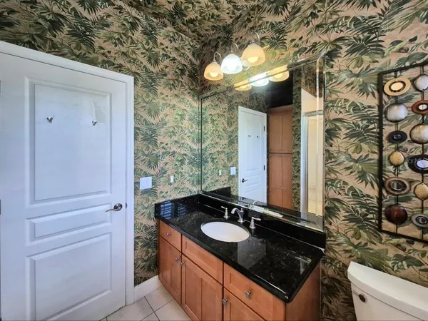 $5,000 | 3817 West Tacon Street, Tampa, FL 33629