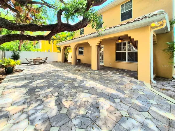 $5,000 | 3817 West Tacon Street, Tampa, FL 33629