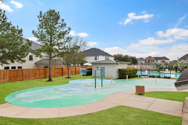 $479,000 | 2110 Artic Loon Drive, Conroe, TX 77385