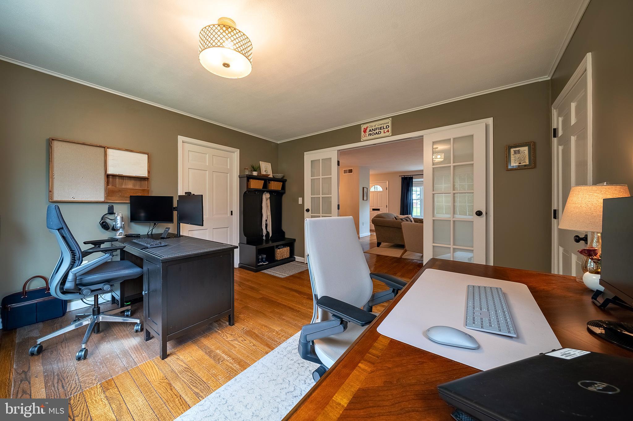 24 Farm Road Ewing, NJ 08638 - Photo 40 of 48