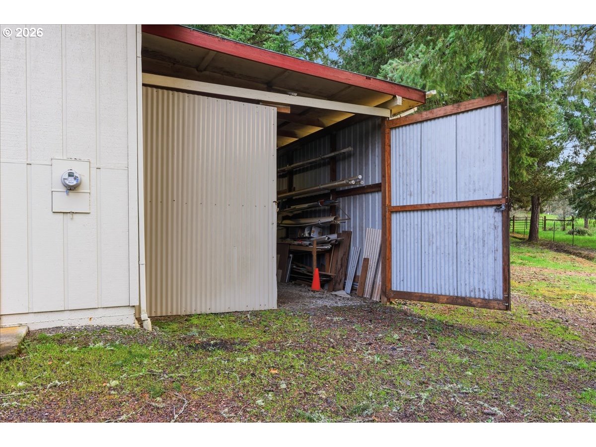 26100 Alpine Road Monroe, OR 97456 - Photo 39 of 46