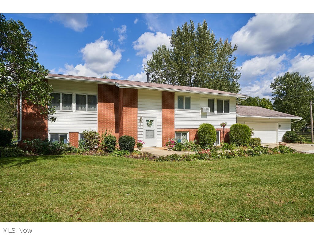 3261 Brenner Road Barberton, OH 44203 - Photo 2 of 19 Gallery Image 2