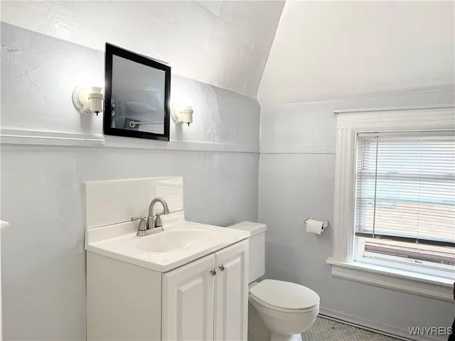 $1,100 | 328 Summer Street, Unit 5, Buffalo, NY 14222