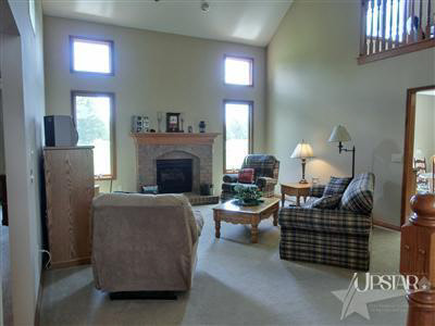 6931 Schwartz Road Fort Wayne, IN 46835 - Photo 3 of 26 Gallery Image 3