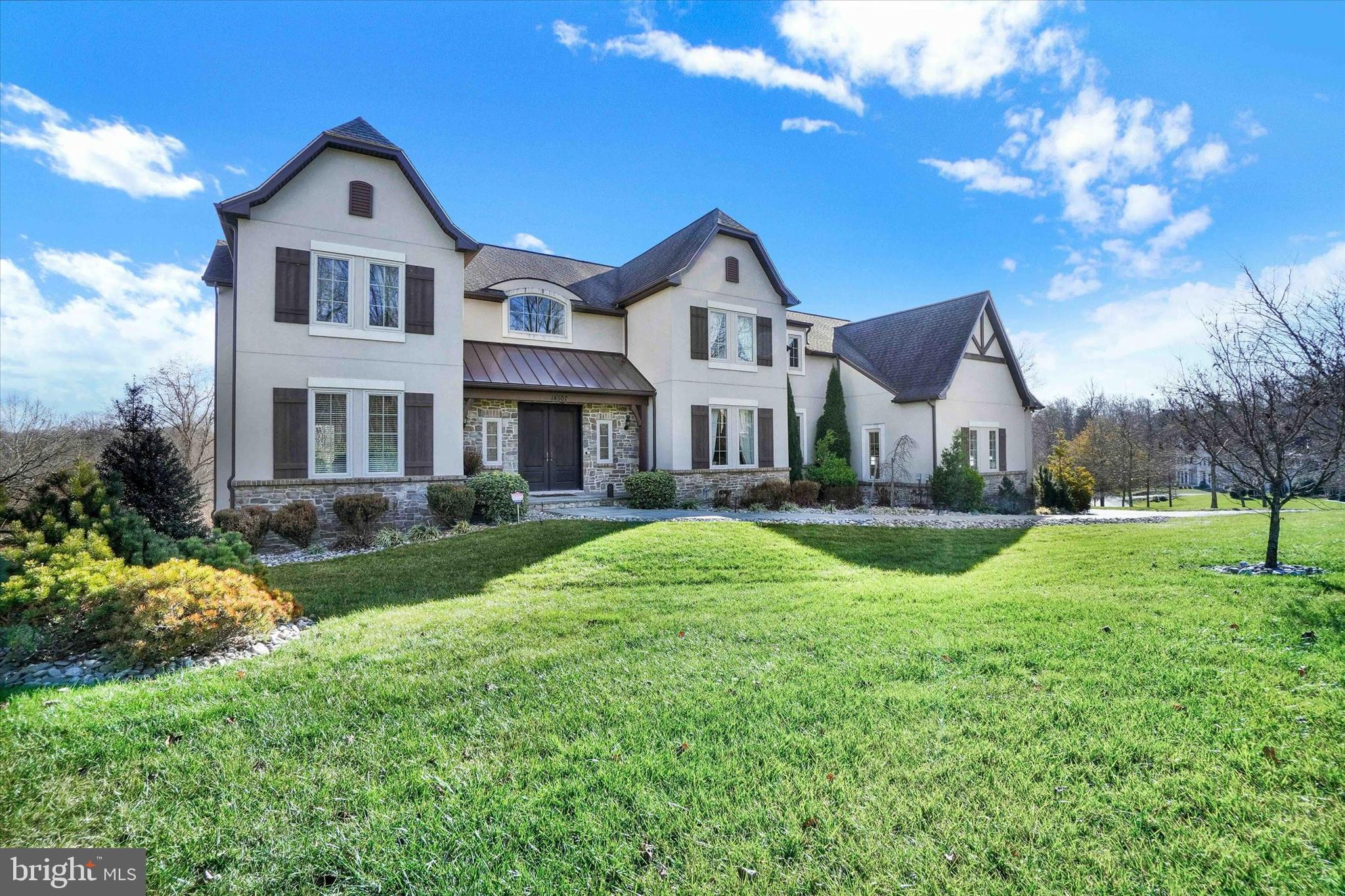 14507 Ventry Farm Court Sparks Glencoe, MD 21152 - Photo 68 of 87 a front view of a house with garden