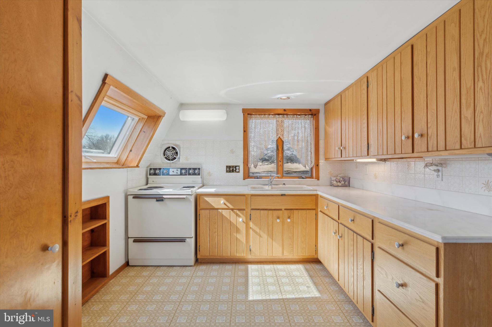 181 Hadfield Road Downingtown, PA 19335 - Photo 46 of 71 Apartment Kitchen