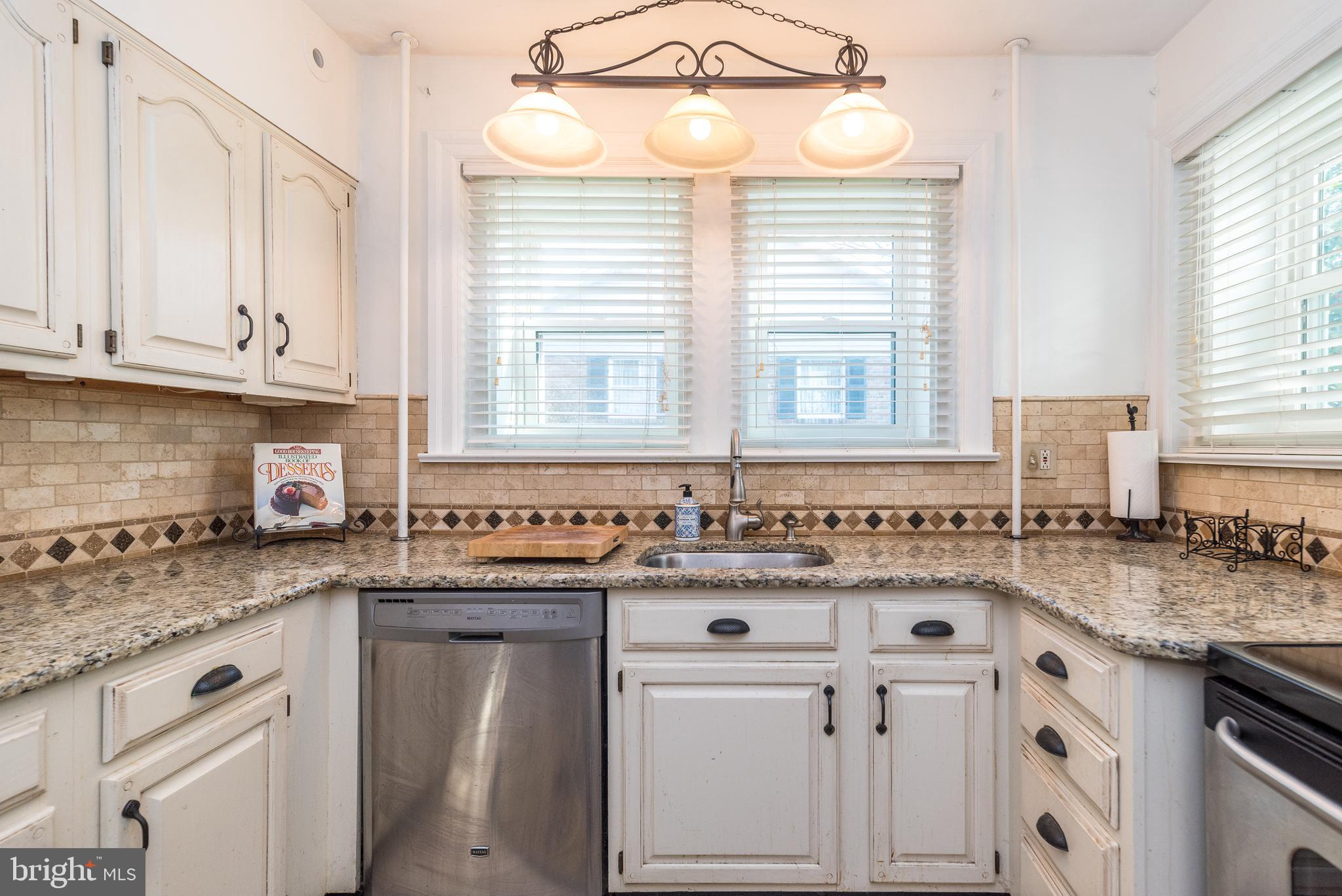 318 Rosedale Drive Pottstown, PA 19464 - Photo 14 of 35