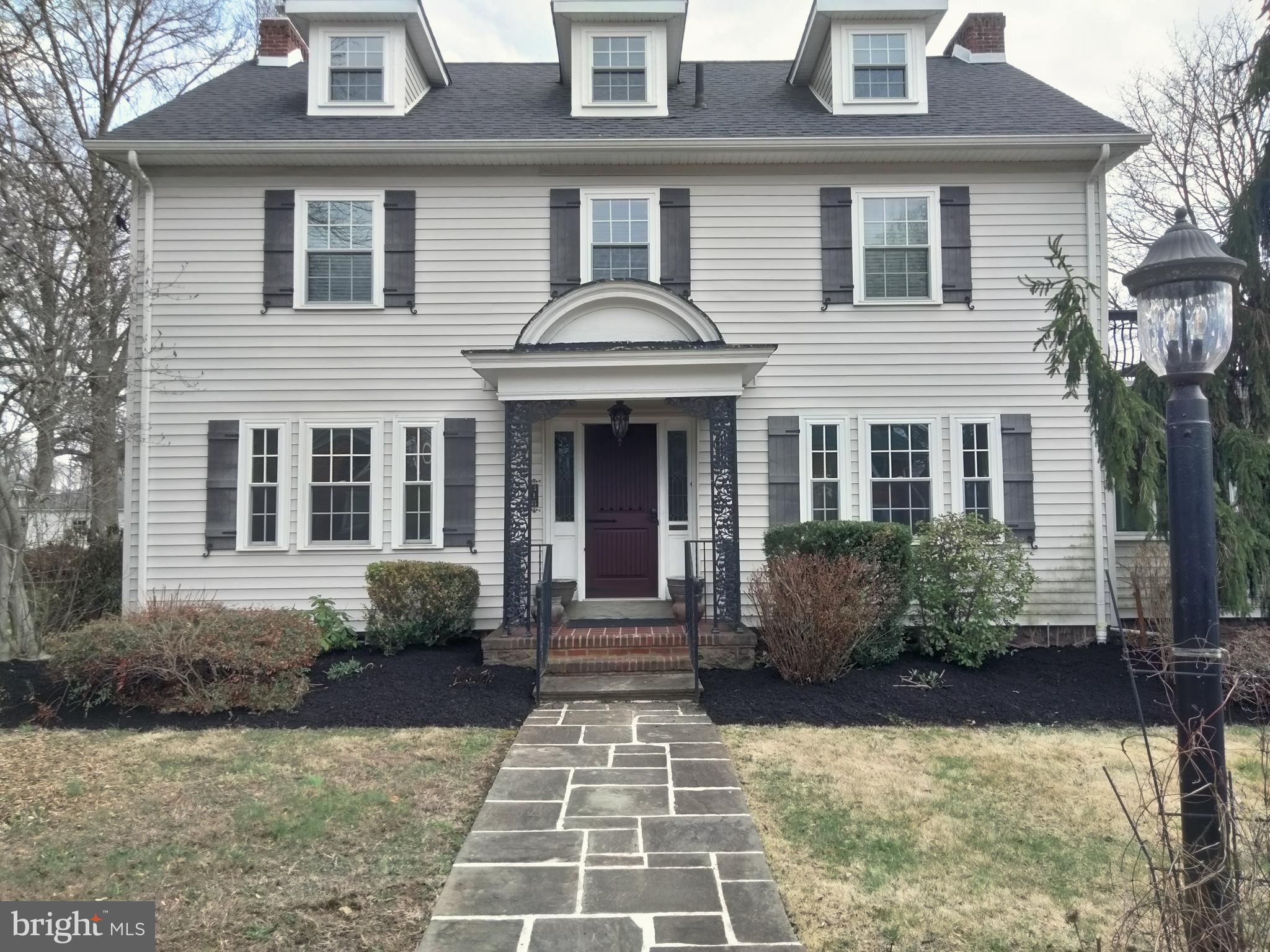 318 Rosedale Drive Pottstown, PA 19464 - Photo 2 of 35