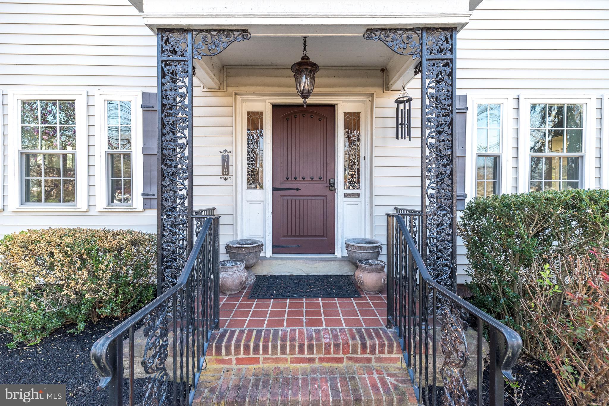 318 Rosedale Drive Pottstown, PA 19464 - Photo 3 of 35