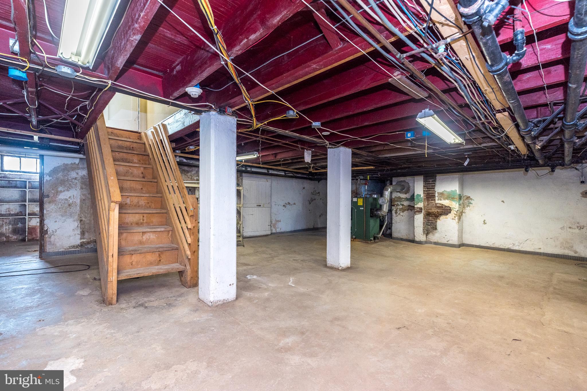 318 Rosedale Drive Pottstown, PA 19464 - Photo 31 of 35