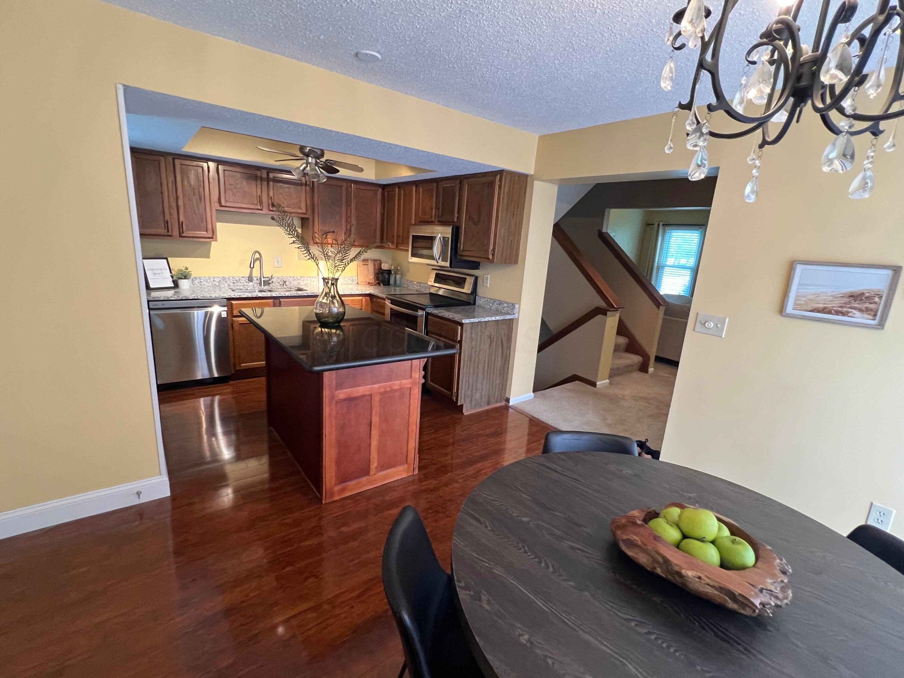 6911 Vally Down Road Dublin, OH 43017 - Photo 5 of 11 5