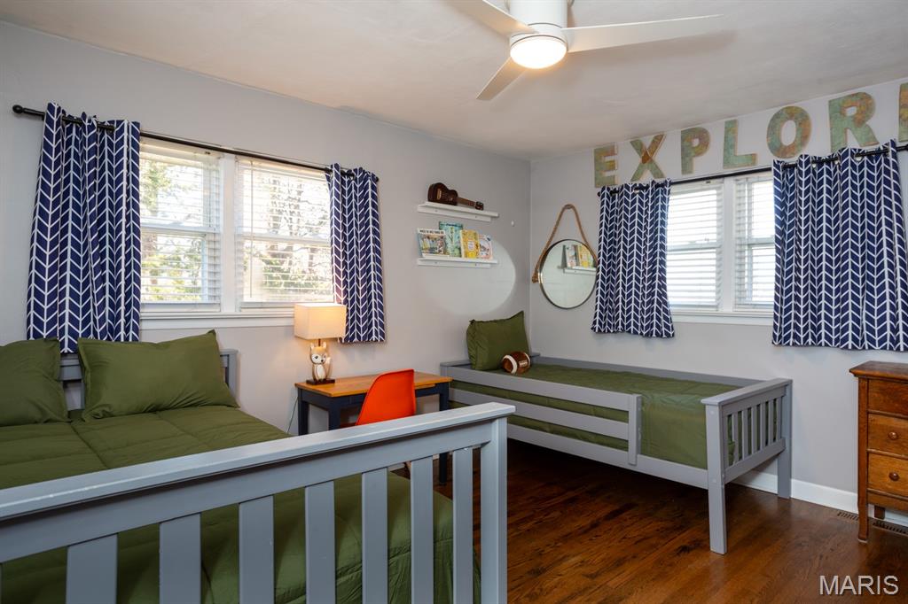 12415 Matthews Lane St. Louis, MO 63127 - Photo 12 of 22