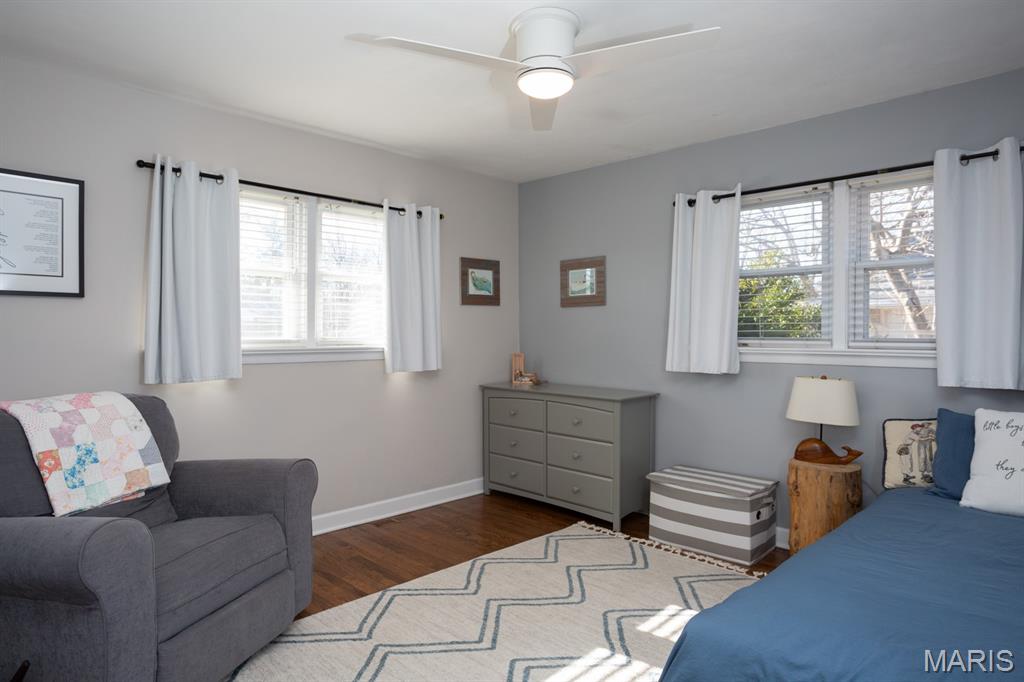 12415 Matthews Lane St. Louis, MO 63127 - Photo 13 of 22