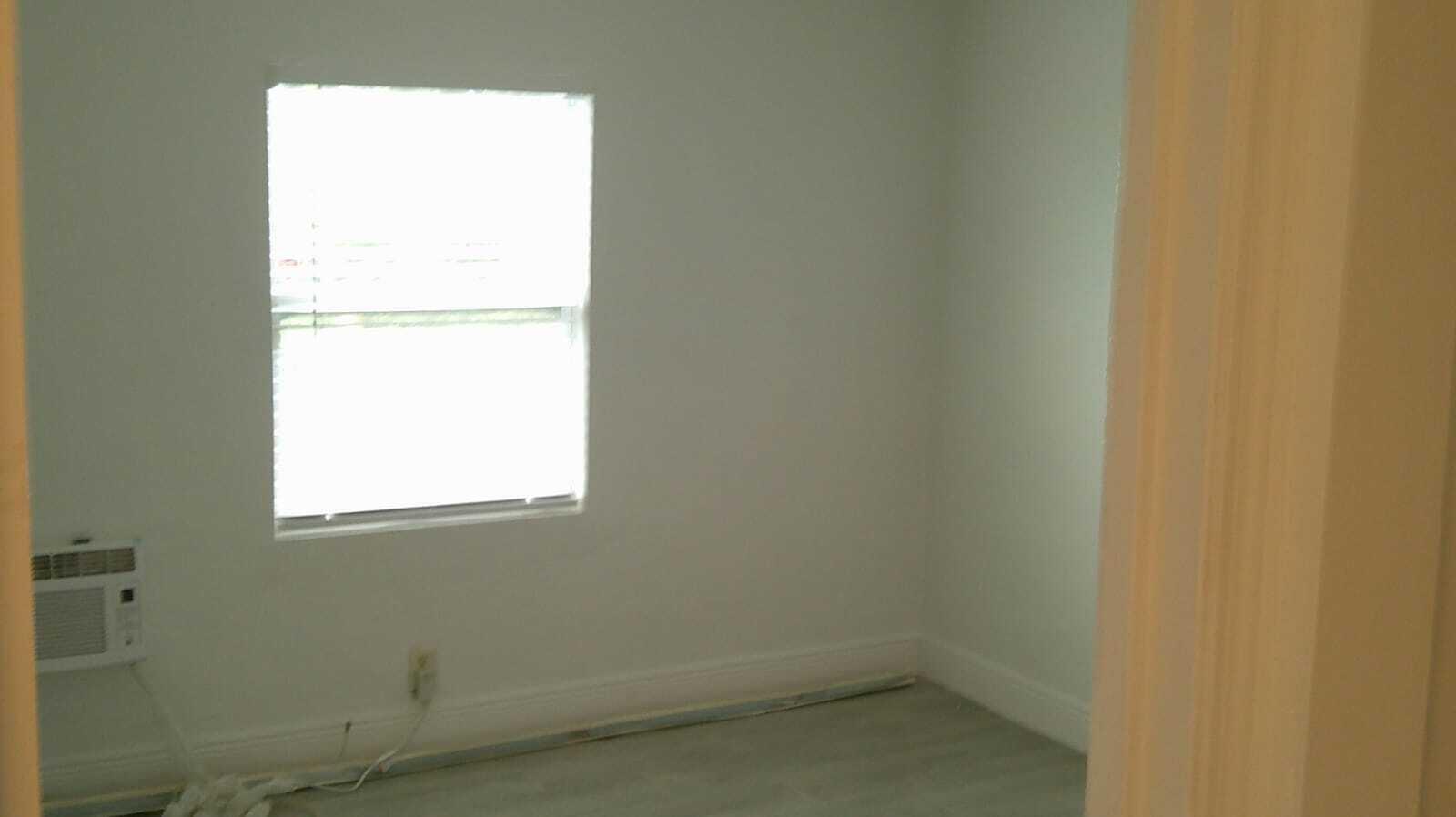 900 West 9th Street Riviera Beach, FL 33404 - Photo 10 of 25 IMG-20240911-WA0031