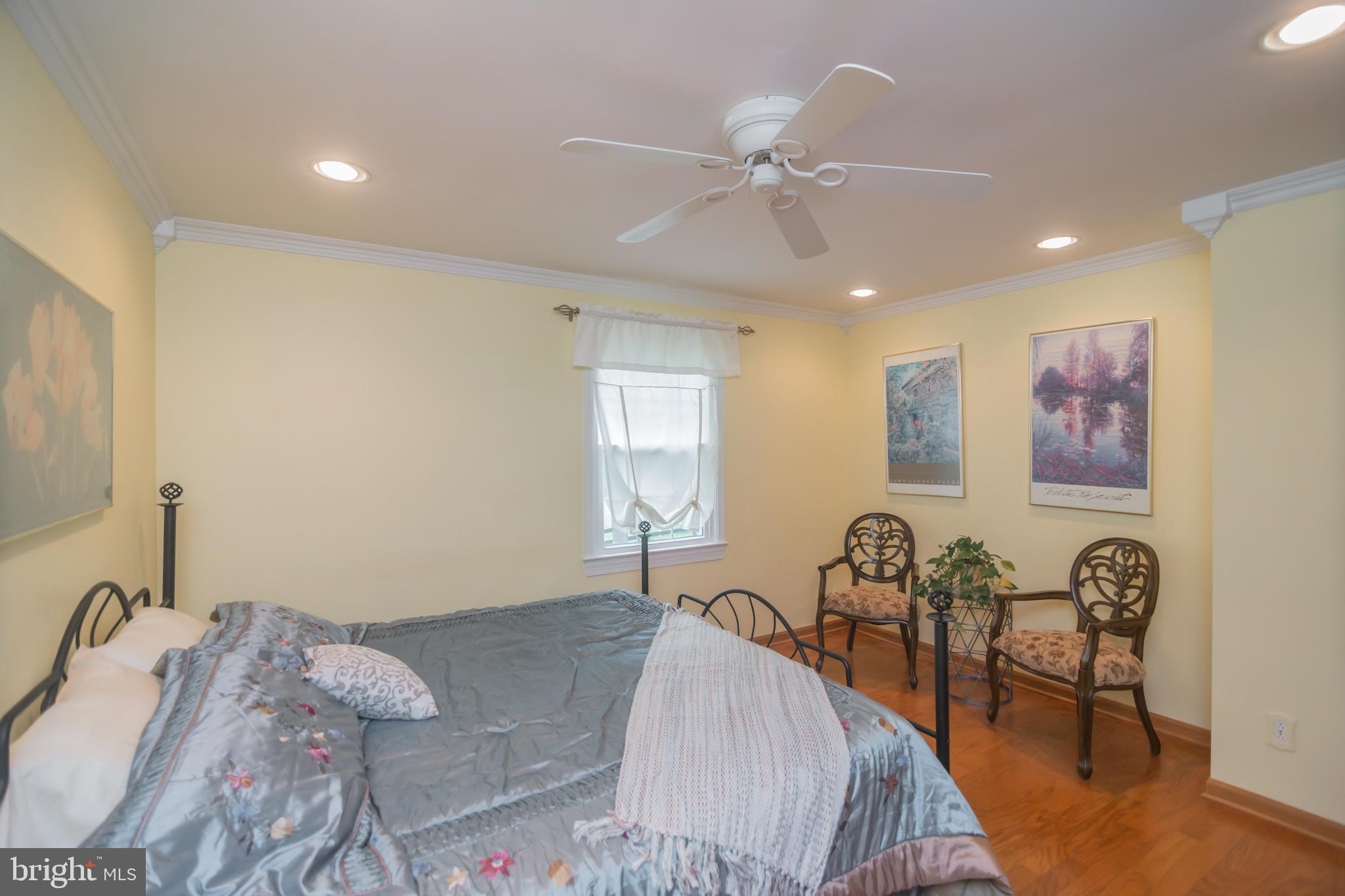 6156 Georgetown Road Broad Run, VA 20137 - Photo 17 of 40 Master bedroom