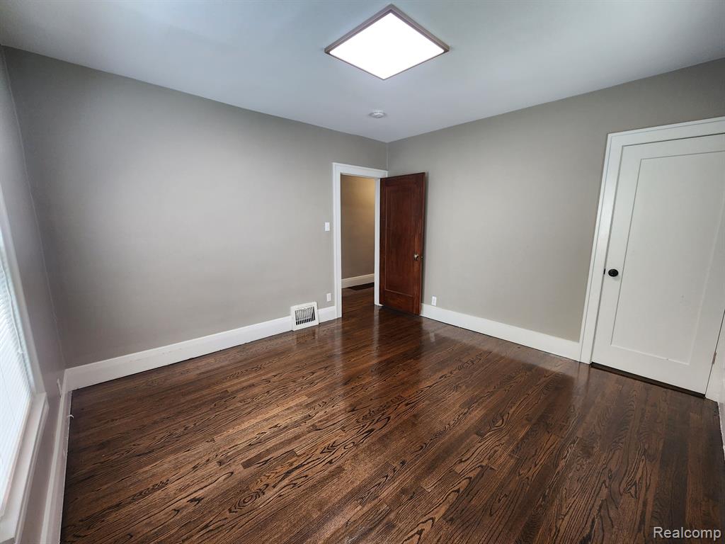 167 Cherokee Road Pontiac, MI 48341 - Photo 14 of 35