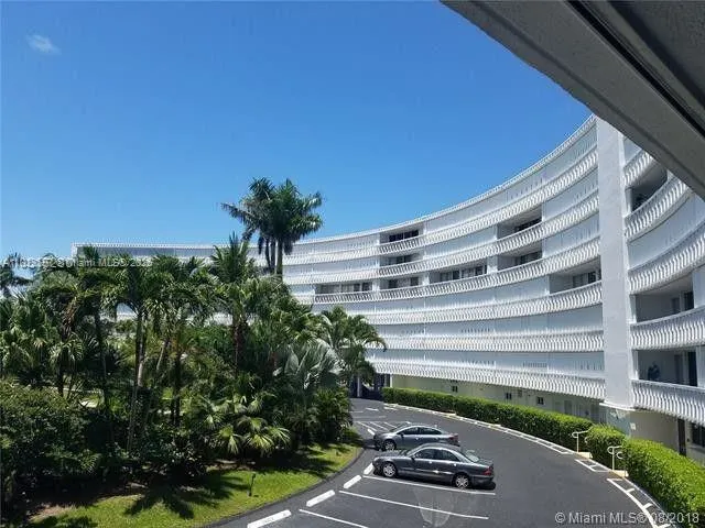 $3,795 | 2505 South Ocean Boulevard, Unit 2070, Palm Beach, FL 33480