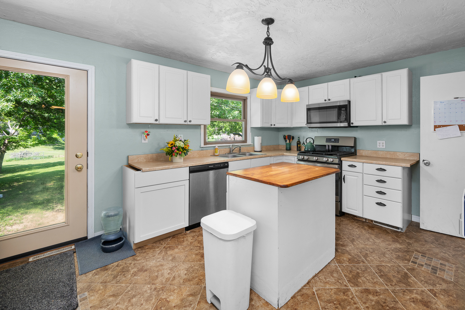 11400 16th Street Milan, IL 61264 - Photo 9 of 37