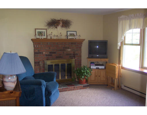 95 Millbury Road Oxford, MA 01540 - Photo 7 of 11 Gallery Image 7