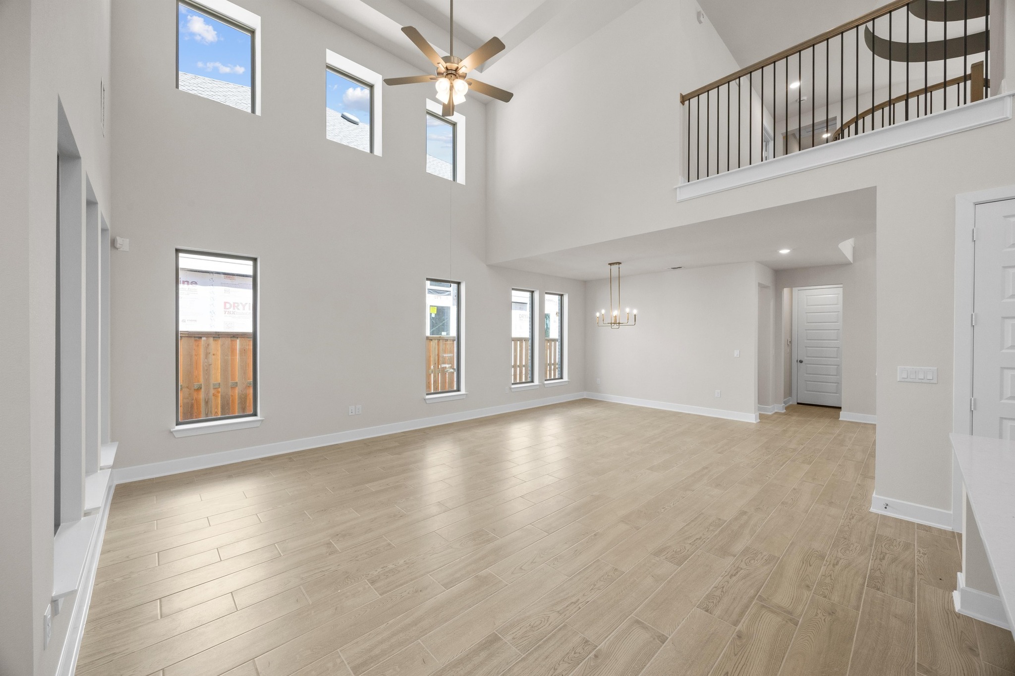 129 Emerald Grv Drive Georgetown, TX 78633 - Photo 9 of 34