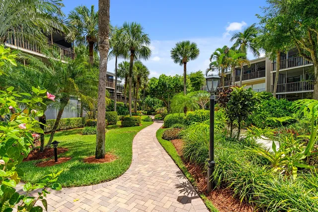 $398,900 | 3605 South Ocean Boulevard, Unit 115, South Palm Beach, FL 33480