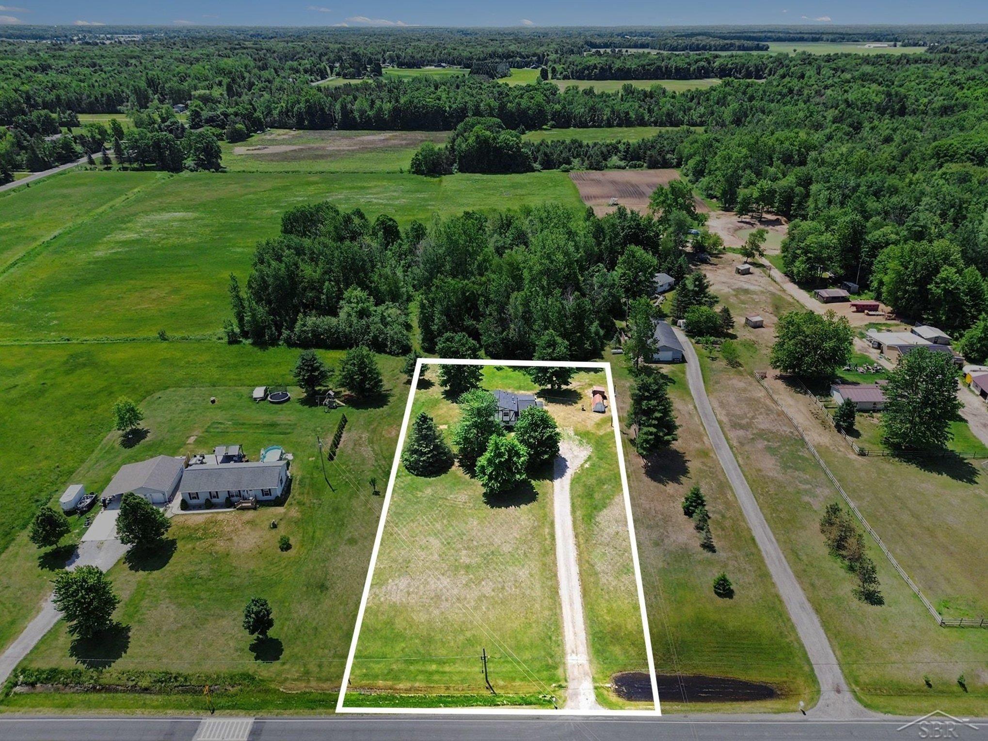 2424 East Shaffer Road Midland, MI 48642 - Photo 29 of 33