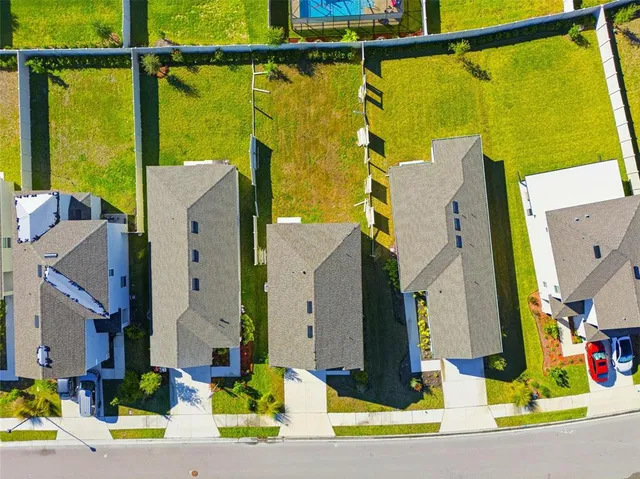 a view of an outdoor space