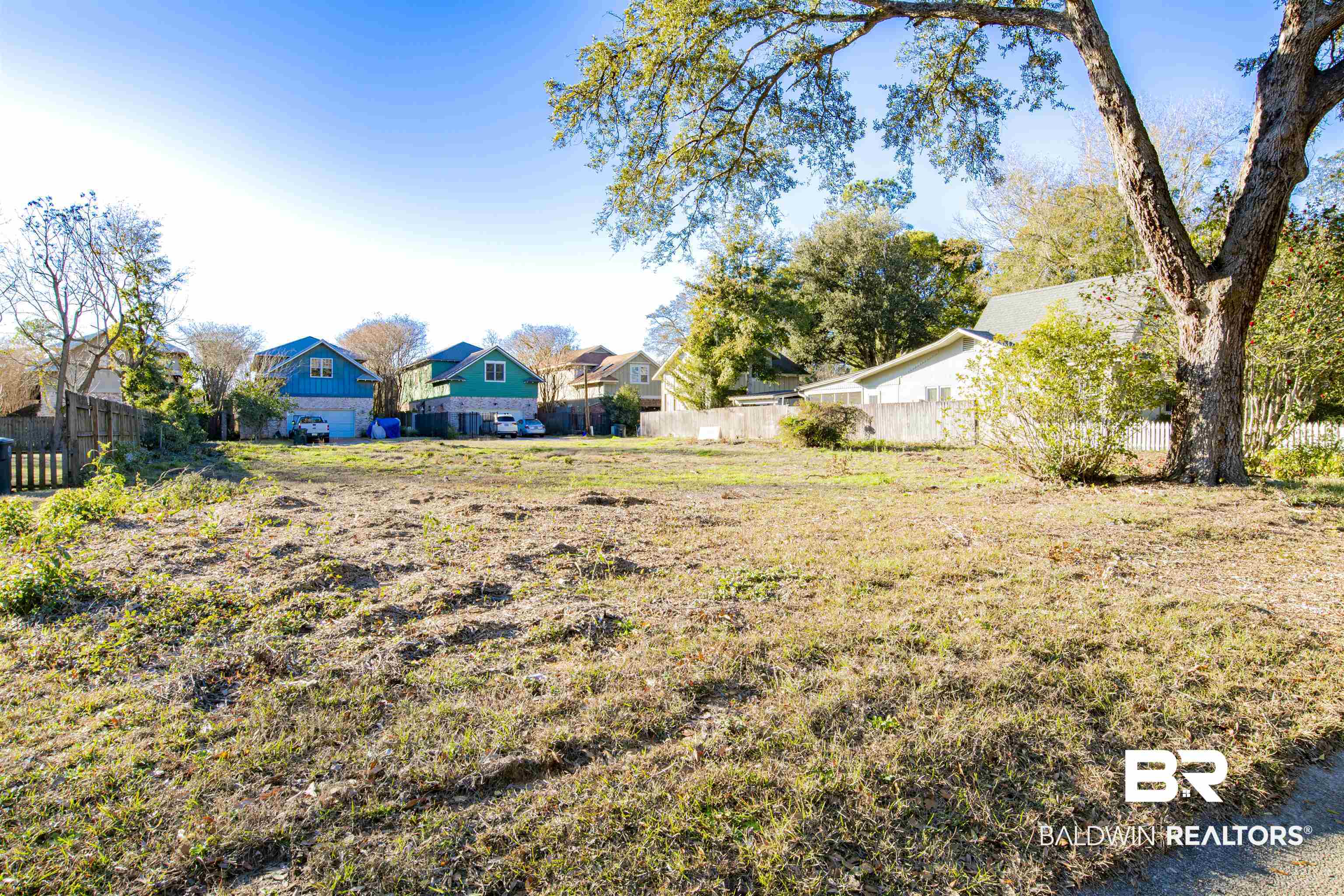 368 Azalea Street Fairhope, AL 36532 - Photo 11 of 14
