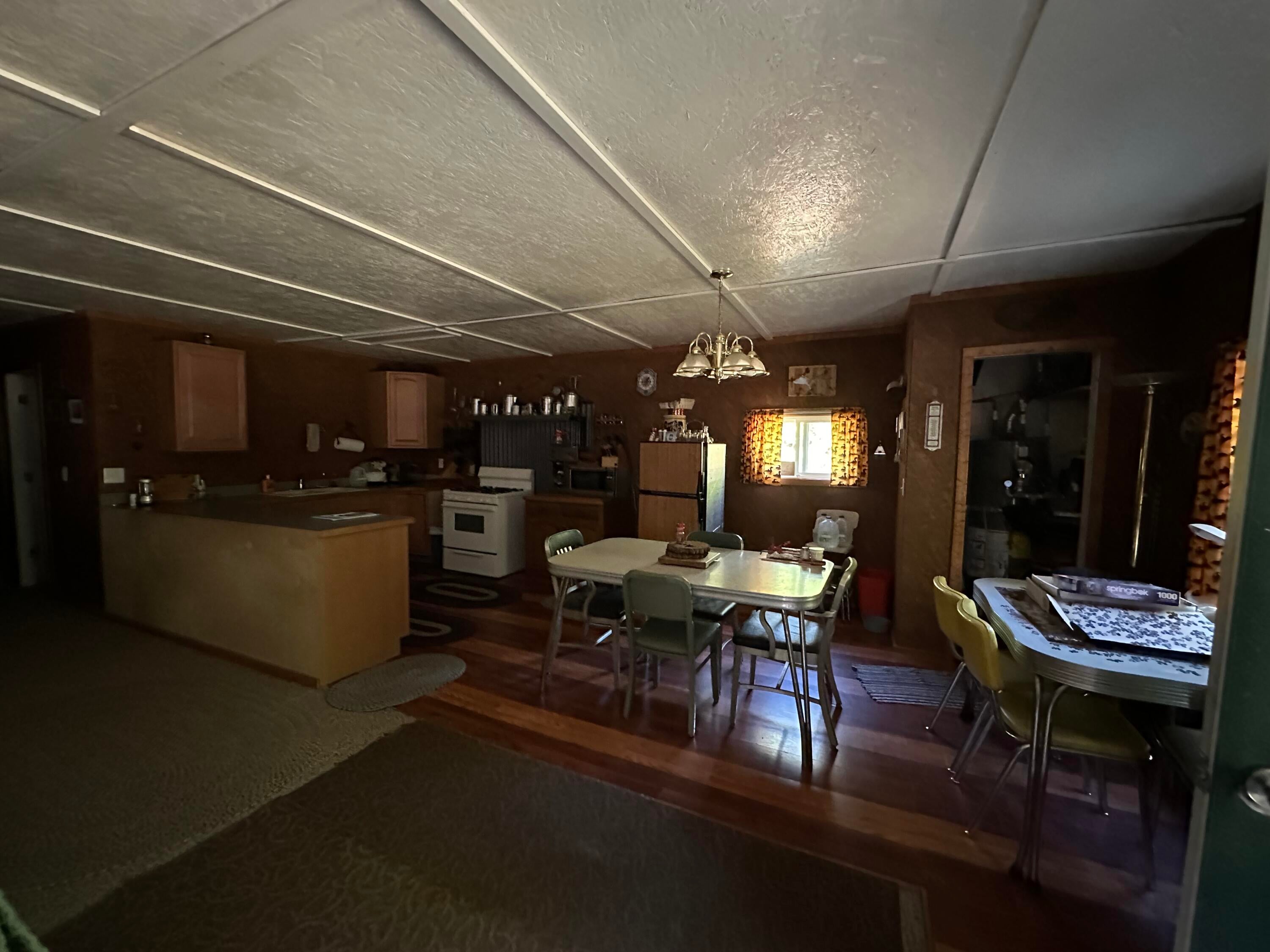 7699 Old Grade Road Newberry, MI 49868 - Photo 11 of 28 Gallery Image 11