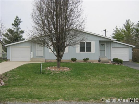 115-117 Buckingham Road Chatham, IL 62629 - Photo 1 of 15 Gallery Image 1