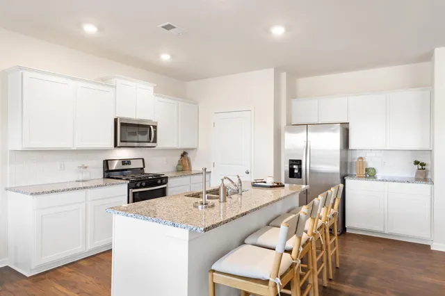 $423,054 | 8425 Bramble Berry Lane, Ooltewah, TN 37363